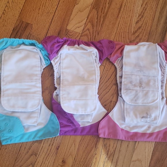 3 Diapers - Picture 2 of 2
